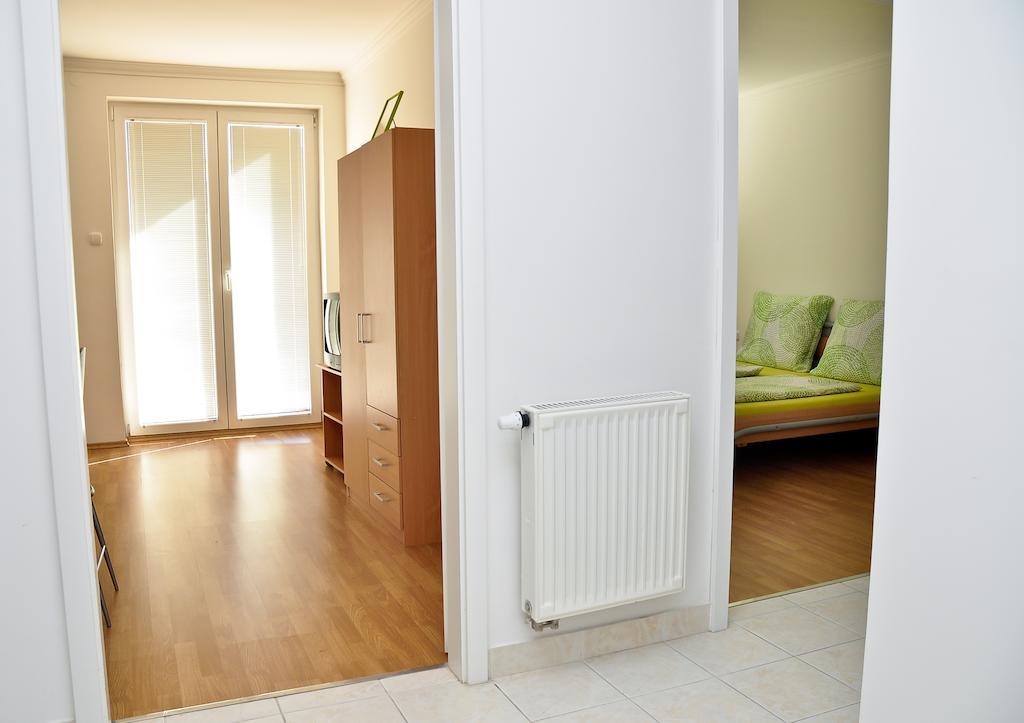 Családi Élmény Apartman és Vendégház Hajdúszoboszló Habitación foto